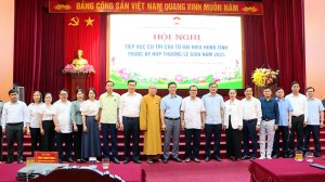 Chủ tịch UBND tỉnh Vương Quốc Tuấn tiếp xúc cử tri thành phố Bắc Ninh