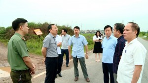 Chủ tịch UBND thành phố Nguyễn Song Hà kiểm tra tiến độ GPMB dự án đường Vành đai 4 - Vùng thủ đô Hà Nội