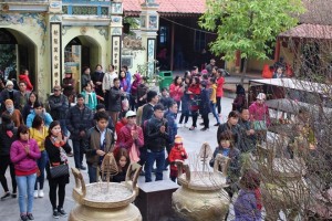 Những lễ hội truyền thống tiêu biểu thành phố Bắc Ninh - Lễ hội Đền Bà Chúa Kho, phường Vũ Ninh 