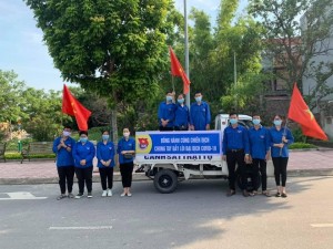 Đoàn thanh niên phường Thị Cầu tích cực tham gia công tác phòng chống dịch Covid-19