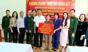 Bộ CHQS tỉnh khánh thành và bàn giao nhà“Đại đoàn kết” tại thành phố Bắc Ninh