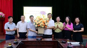 Bí thư Thành ủy Bắc Ninh Tạ Đăng Đoan thăm, động viên Hội đồng thi trường THPT Chuyên Bắc Ninh