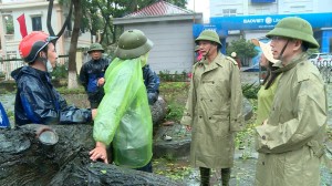 Bí thư Thành uỷ Tạ Đăng Đoan kiểm tra công tác ứng phó, khắc phục hậu quả do cơn bão số 3 gây ra