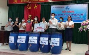 Hội LH Phụ nữ thành phố ra mắt mô hình “Khu dân cư không rác thải” tại khu Phú Xuân, phường Kim Chân 