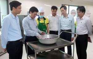 Bảo đảm ATTP trong bếp ăn trường học ở thành phố Bắc Ninh