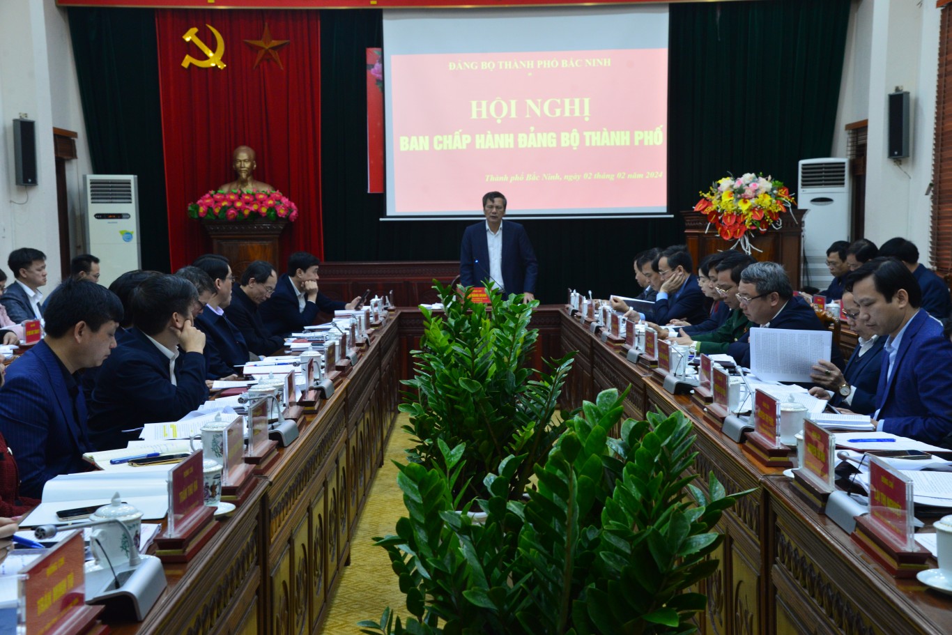 Hội nghị BCH Đảng bộ thành phố Bắc Ninh lần thứ 18
